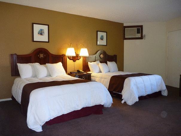 Travelodge Inn & Suites By Wyndham Yucca Valley/Joshua Tree Pokój zdjęcie